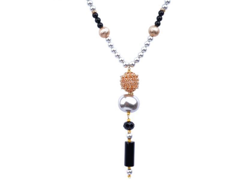 collier-yara-onyx-perles-grise.jpg